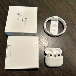 Apple AirPods 3rd Generation